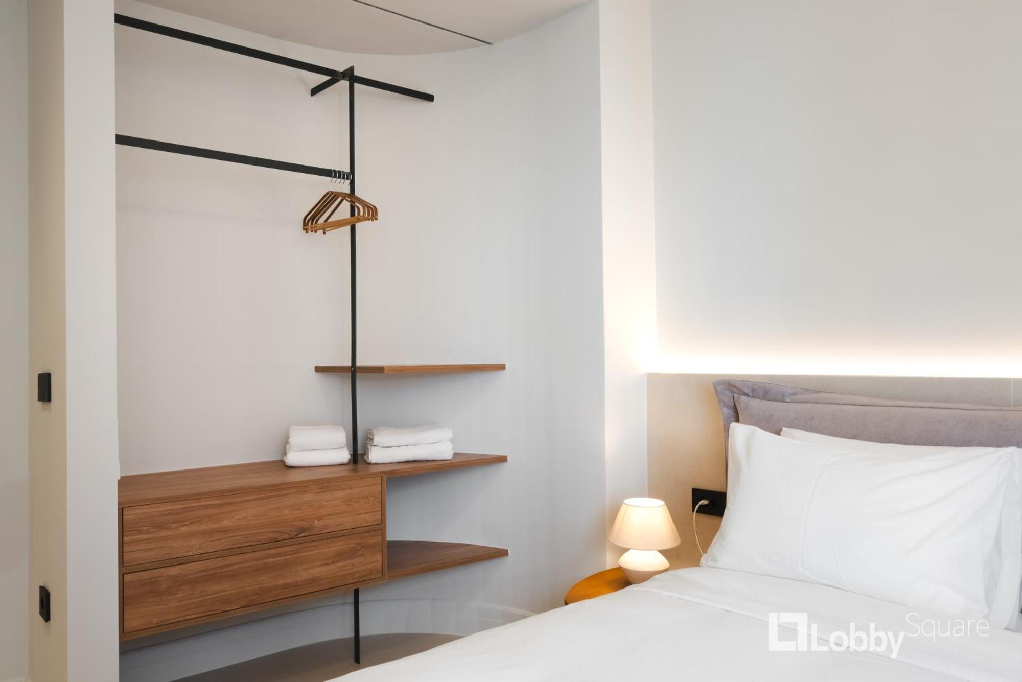 Muse Apartment By Lobbysquare 아테네 외부 사진